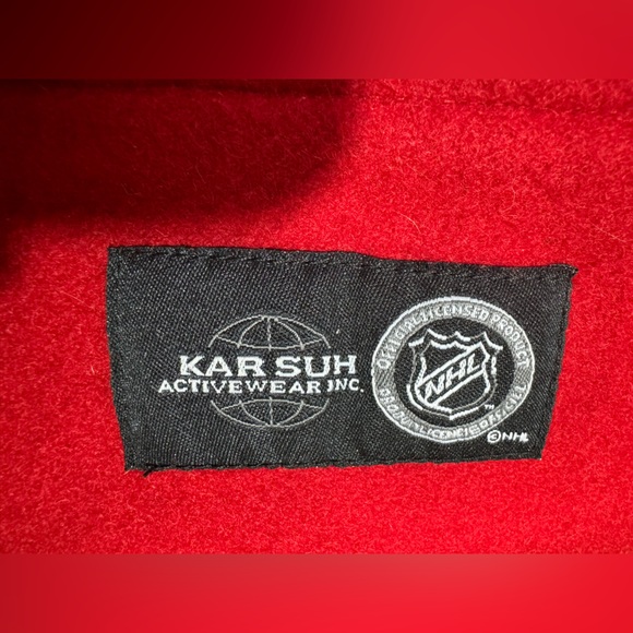 All Star Dogs NHL Unisex NHL Calgary Flames All Weather Outerwear Dog Jacket - Picture 11 of 11